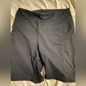 Biker shorts with pockets